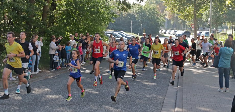 Start zum 7. Seewooglaufan der Reichswald-Sporthalle in Ramstein