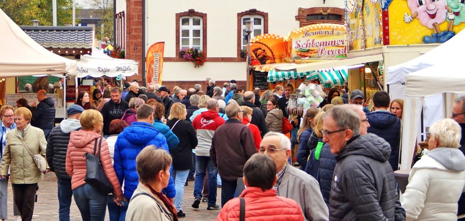 Foto: Blick in die Straße beim Wendelinusmarkt 2019