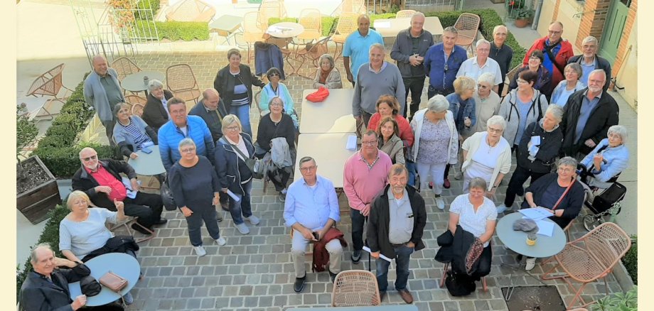 Foto der Gruppe aus Hütschenhausen in Précy