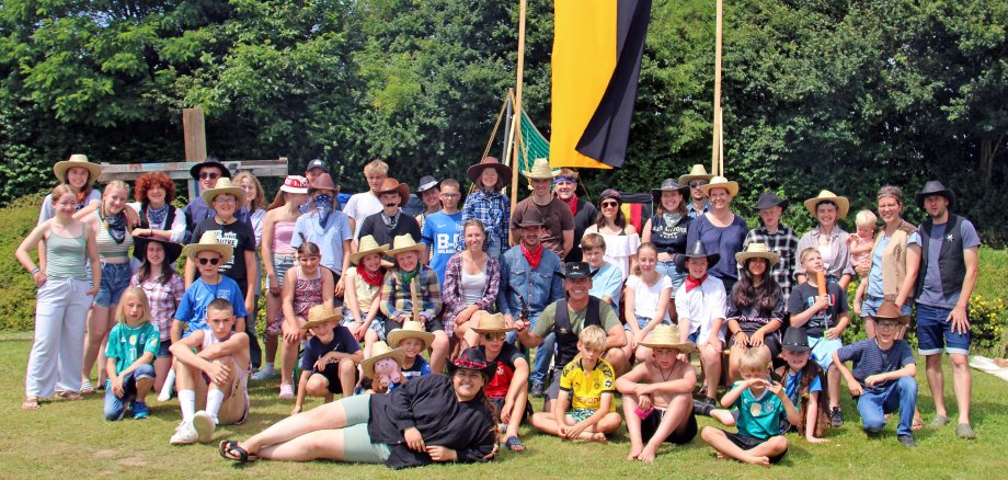 Gruppenbild im Zeltlager