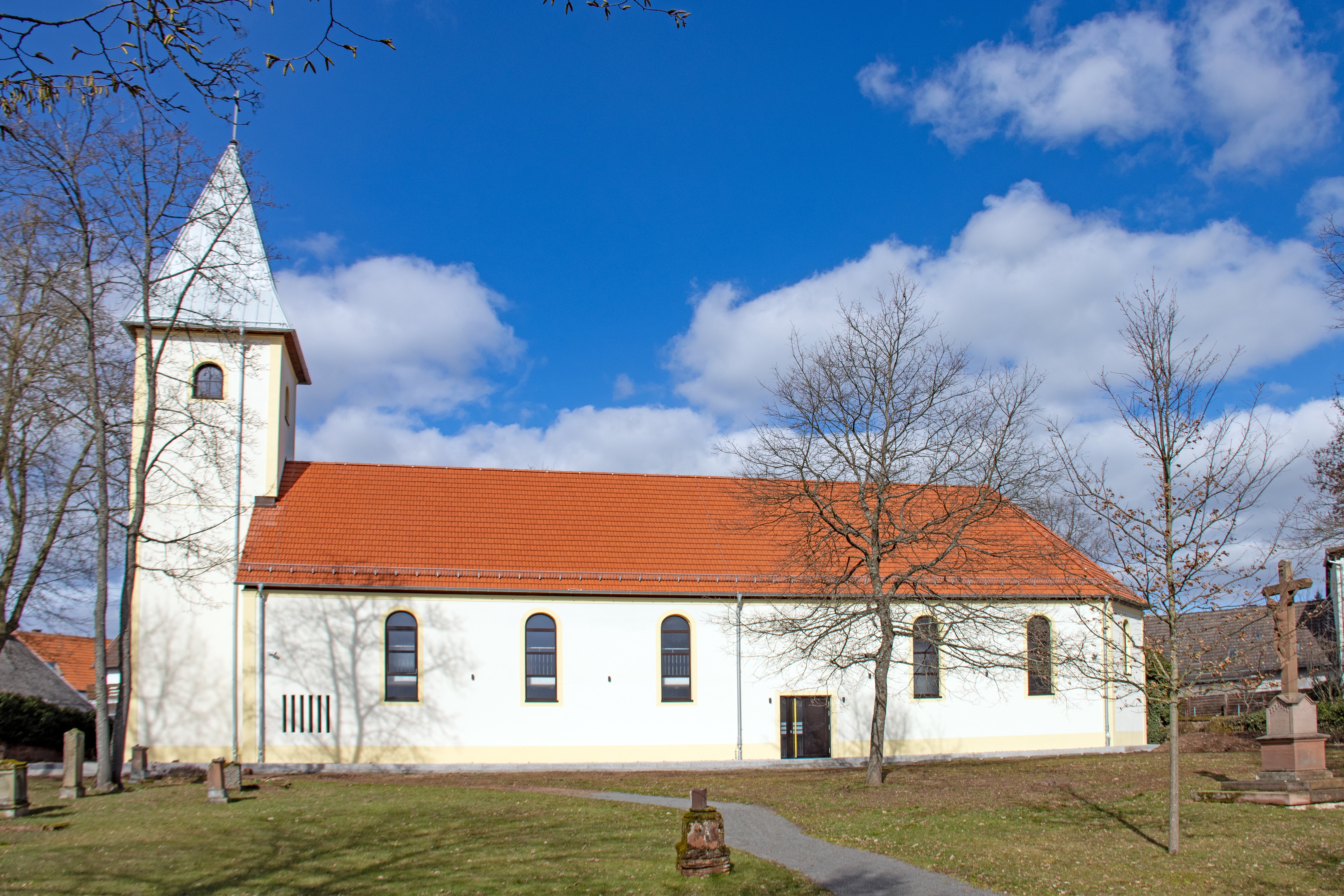 Außenansicht Kolumbarium / Urnenkirche