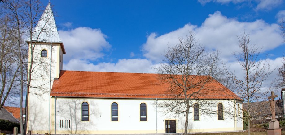 Außenansicht Kolumbarium / Urnenkirche