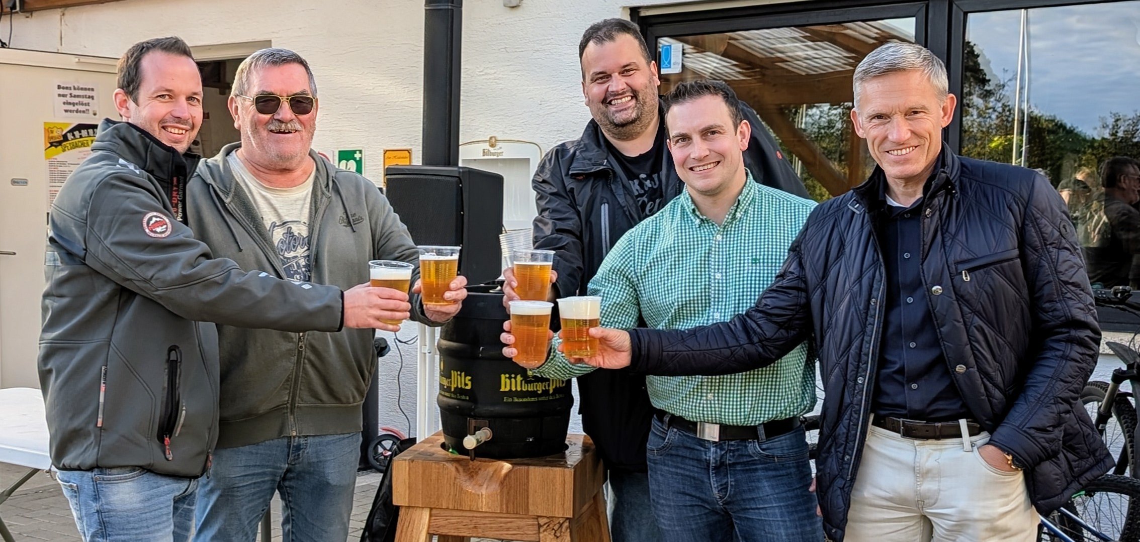 Fassbieranstich auf der Kerwe in Spesbach