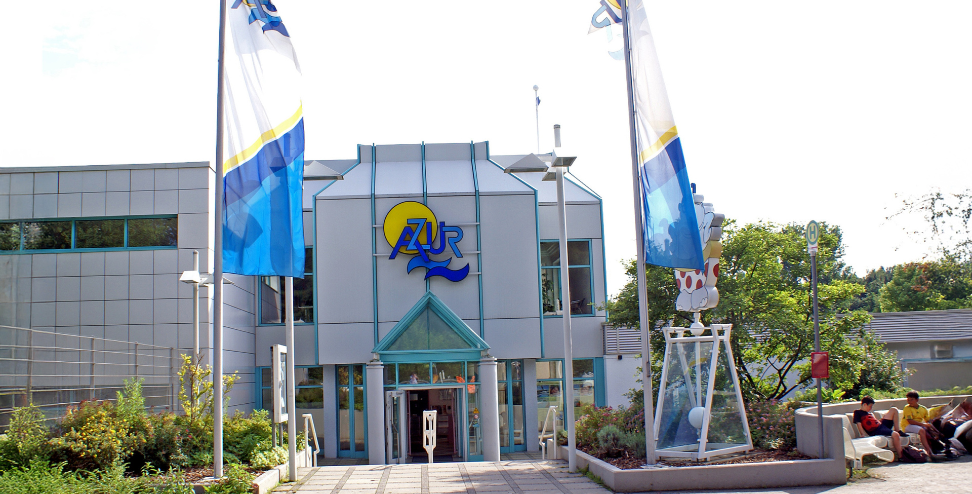 Foto Eingang Freizeitbad AZUR