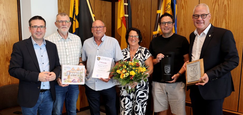 Gruppenbild mit Wolfgang Weber