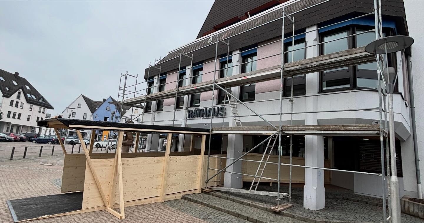 Eingang Rathaus Ramstein