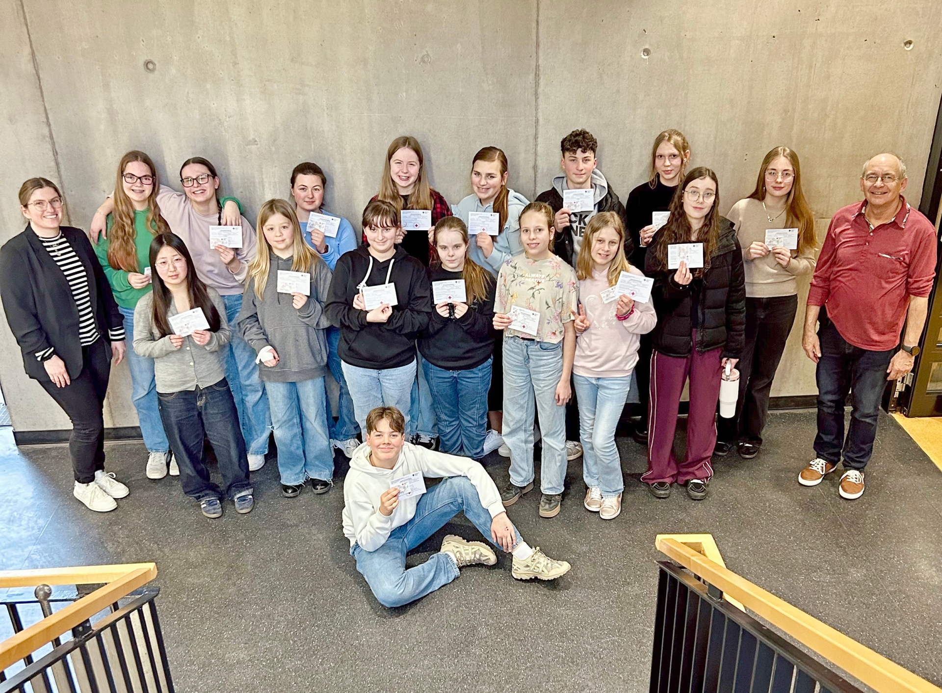 Gruppenbilder Kursteilnehmer mit Lehrkräften