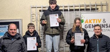 Sieger der Baumweitwurfwettbewerbe